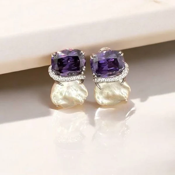 Baroque Pearl Earrings