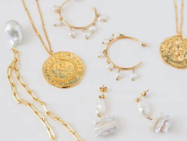 Custom Gemstone Jewelry Manufacturer Made to Order Jewelry Supplier