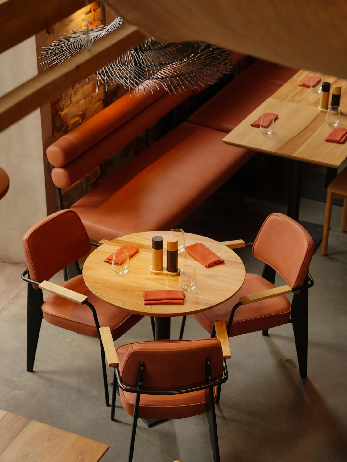 Leather Restaurant Seating Manufacturer