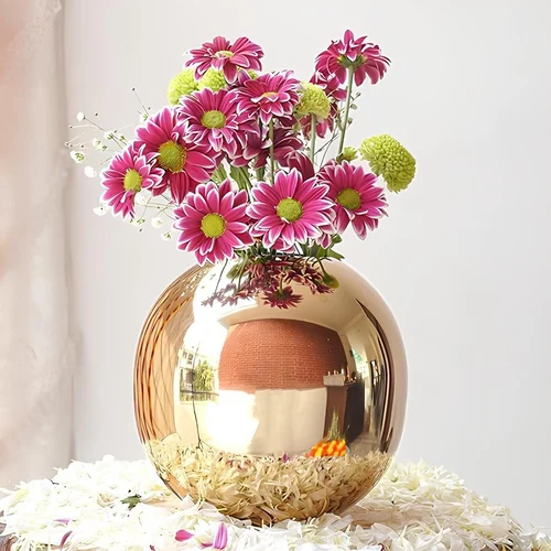 Luxury Decorative Vase Supplier India
