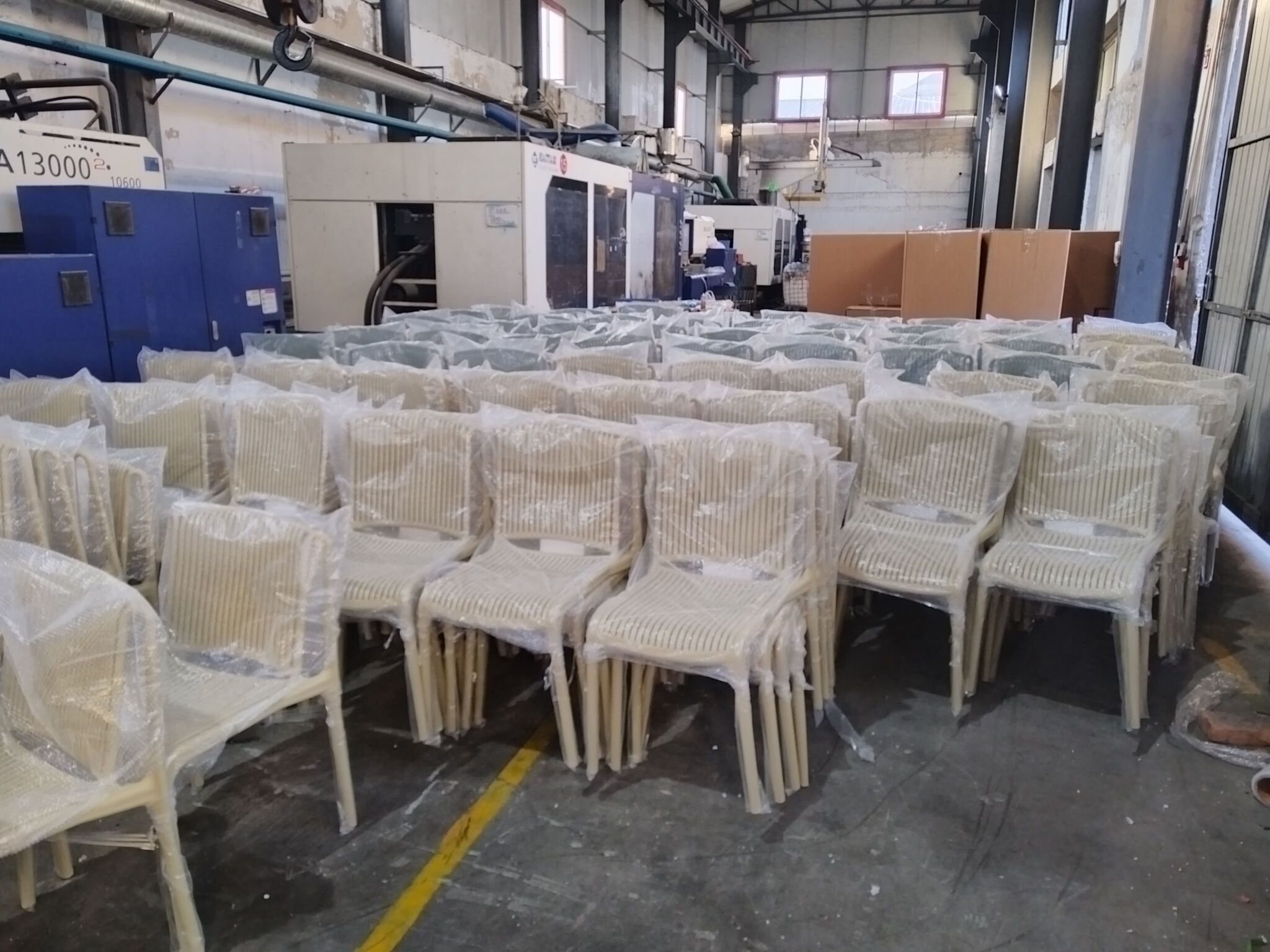 OEM Plastic Chair Manufacturer & Exporter from India