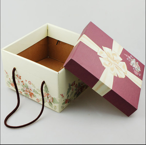 Recycled Paper Gift Packaging